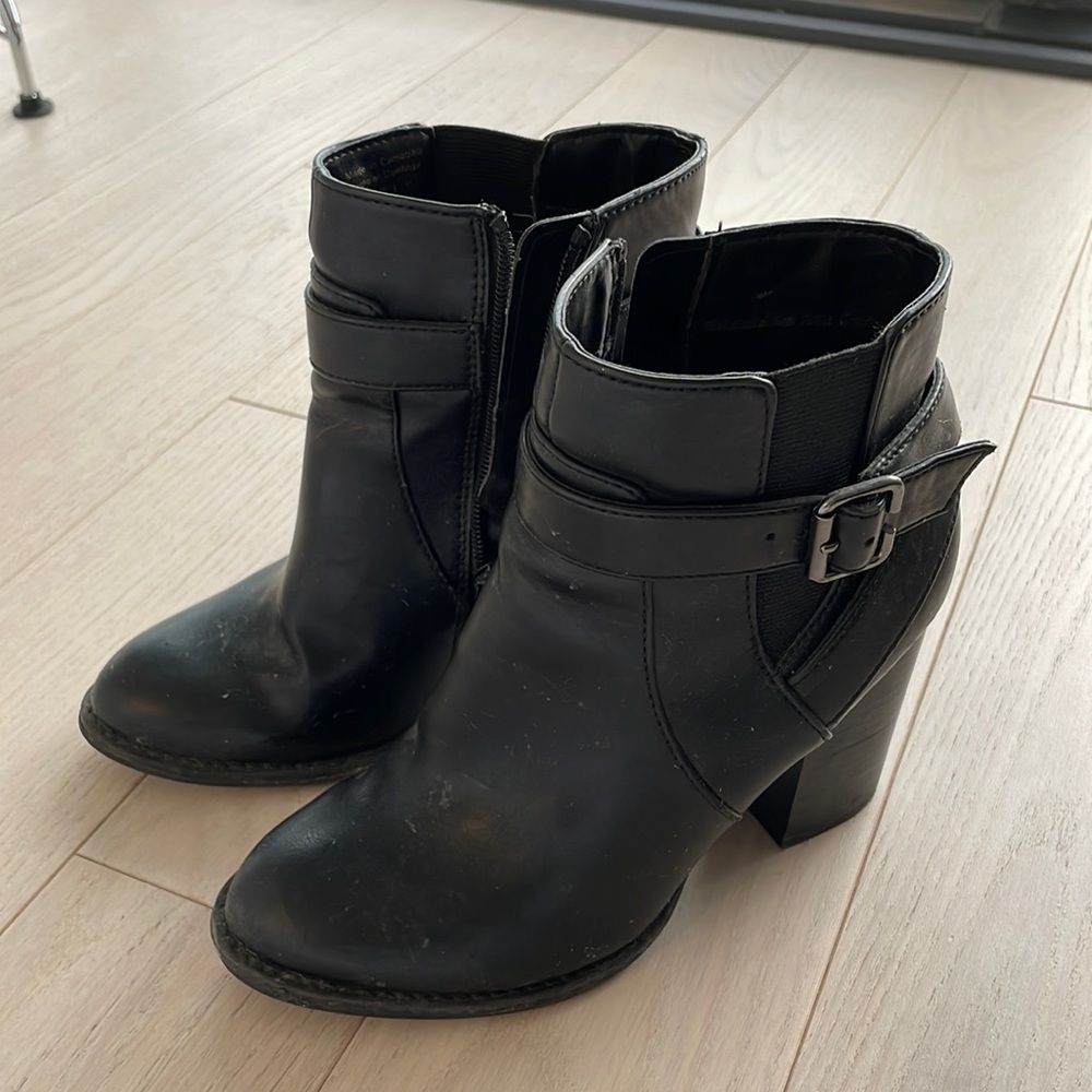 Aldo Black Leather Block Heel Ankle Boots